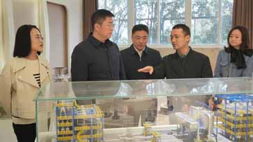 李南希專題調研新區智能裝備制造產業